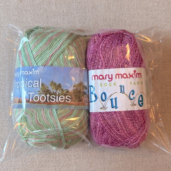 Mary Maxim Sock Yarn Set - Picture 8 of 8